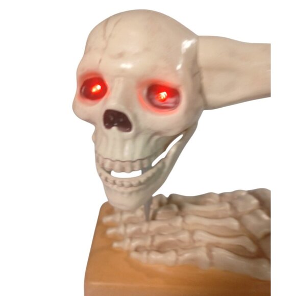 New Halloween Animated LED Skeleton TALKING Skull Sewing Machine NWT - Picture 4 of 10